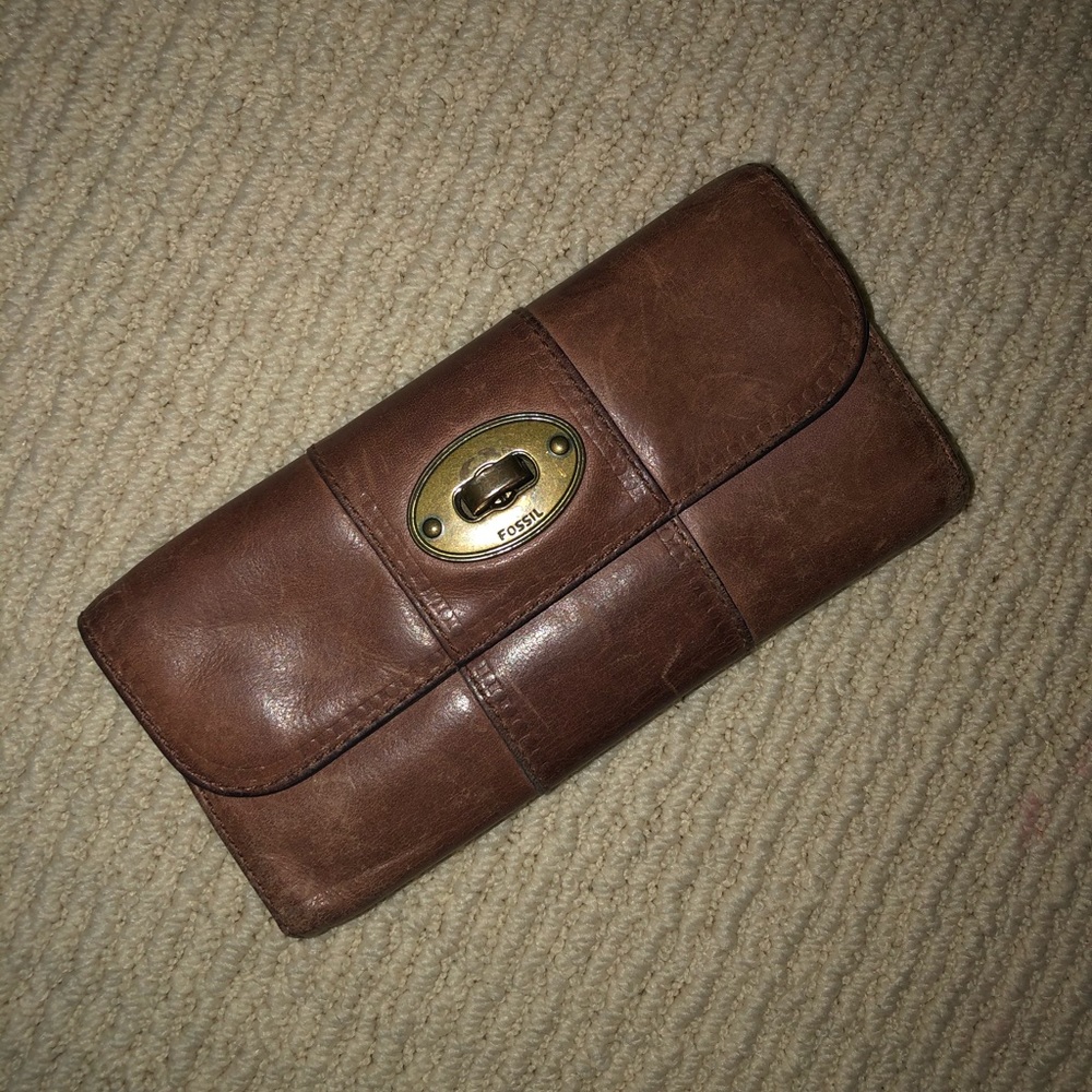 Fossil Wallet Camel/Tan Turnlock Trifold